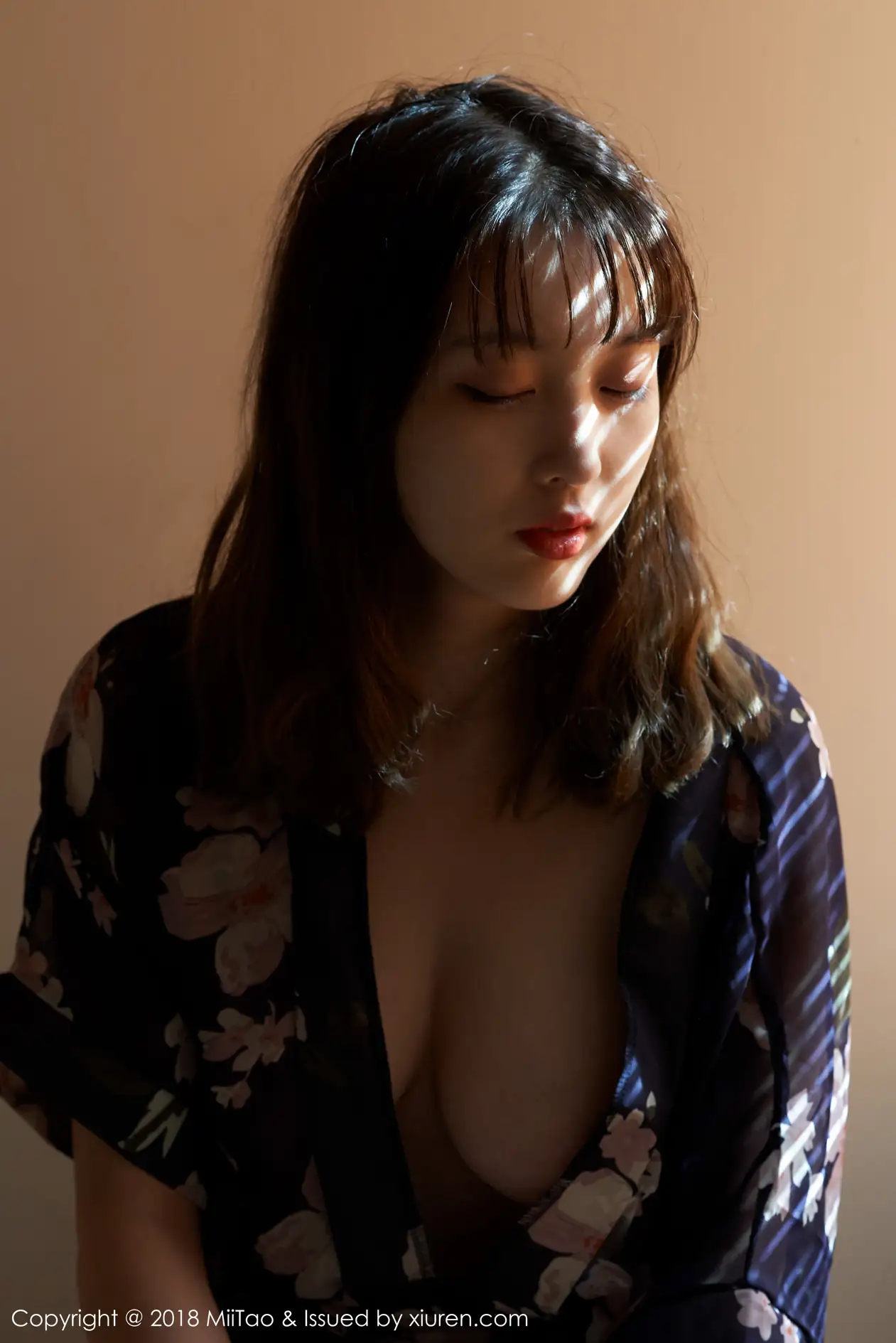 [蜜桃社] 2018.12.12 Vol.121-009