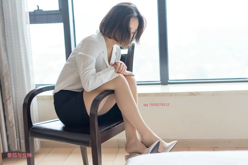 [街拍丝足] NO.034 木子的小包裙 #街拍丝足、美足#[97P]-026