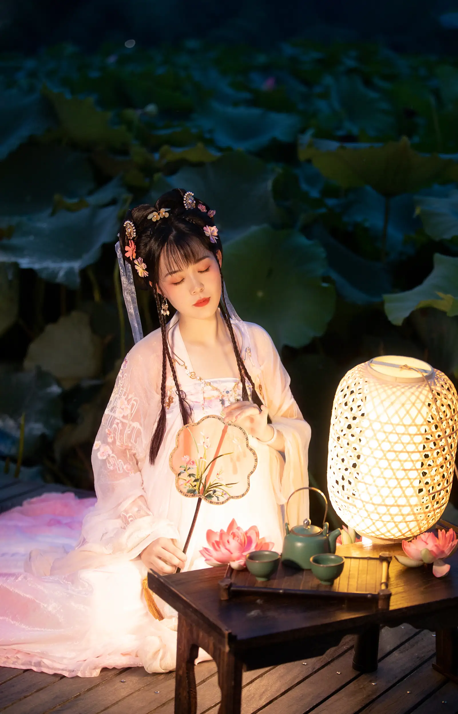 [艺图语] 2021.12.24 Vol.528-007
