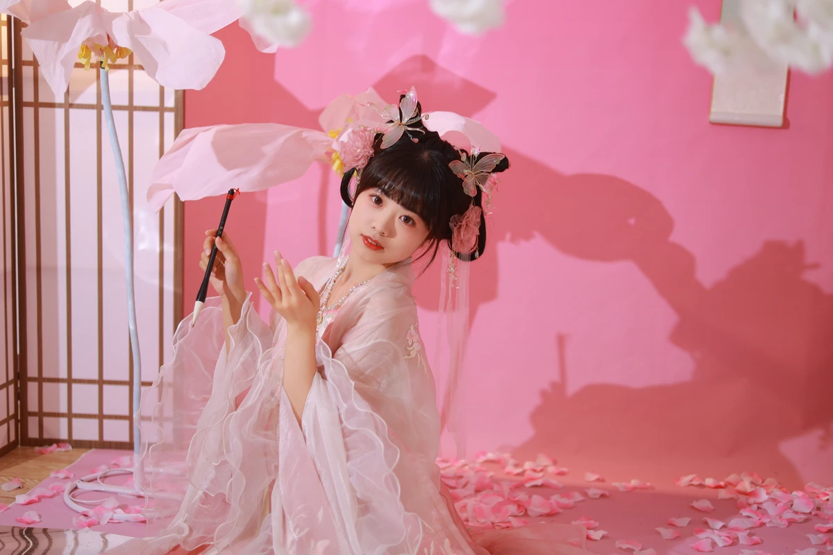 [艺图语]2023.05.20 Vol.3052 小花仙#一只暖暖#[33P]-011