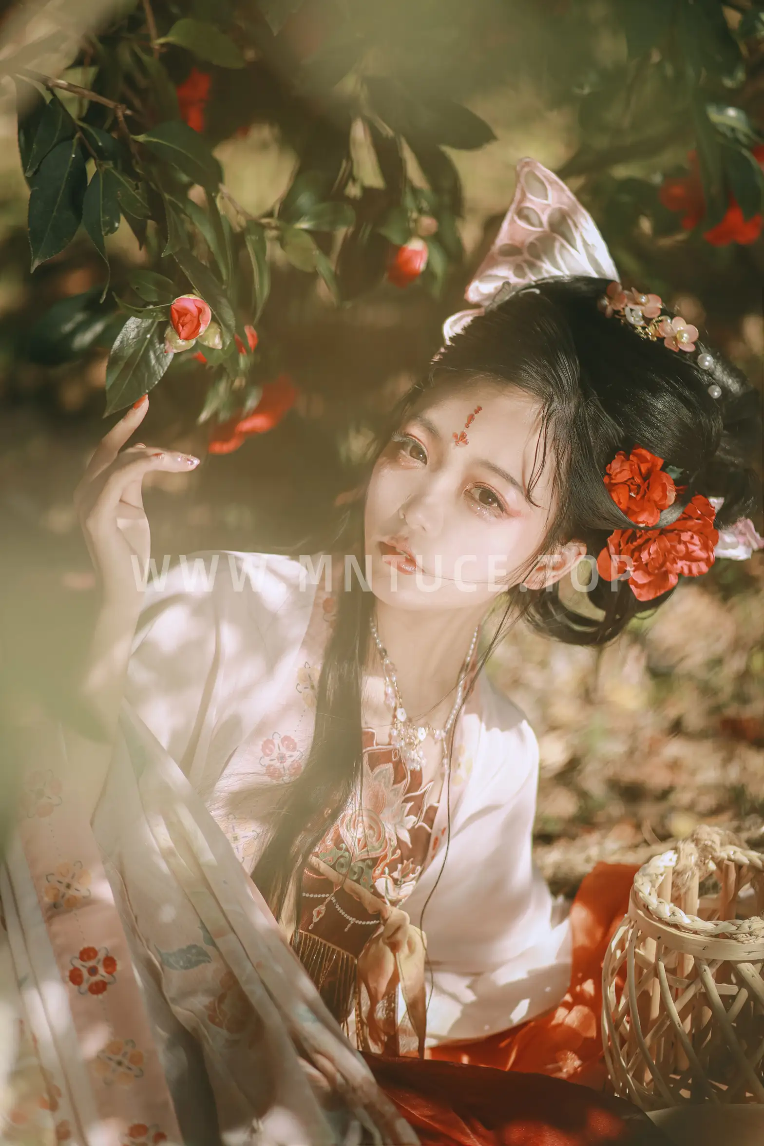 [艺图语] 2022.06.26 Vol.1296-038