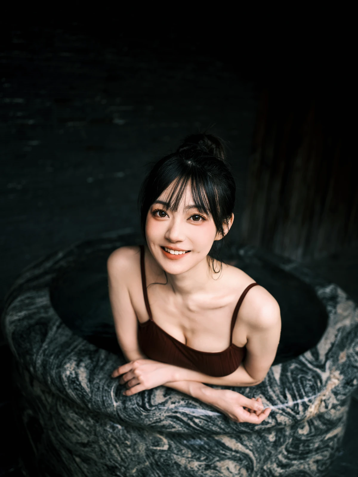 [艺图语]2023.03.09 Vol.3036 温泉红#飞鸟咕咕-#[43P]-028