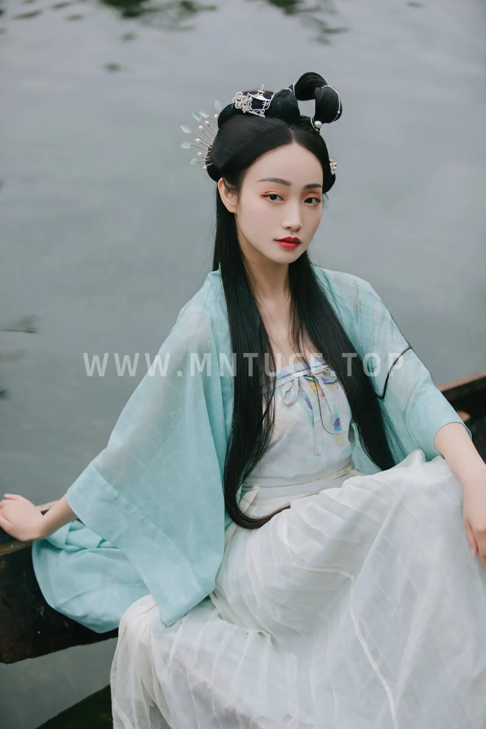 [艺图语] 2022.08.09 Vol.1665-018