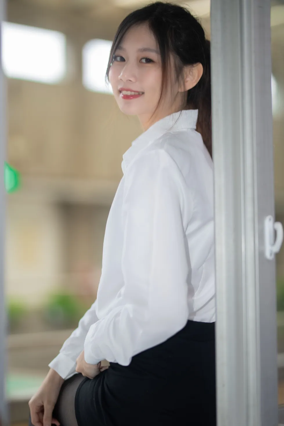 [街拍丝足] NO.128 Dolly Liu OL黑丝高跟美腿 #街拍丝足、美足#[31P]-012