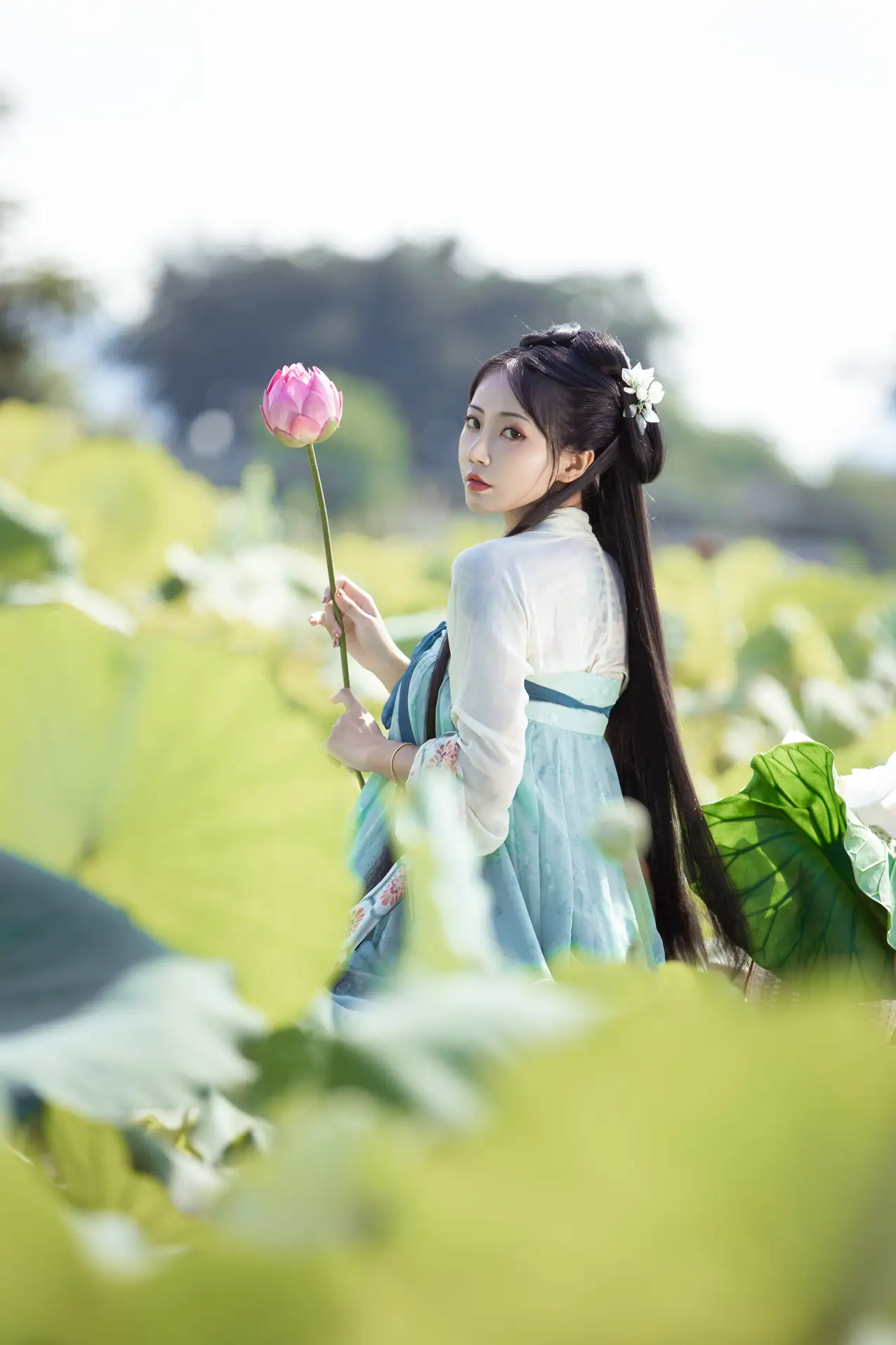 [艺图语] 2022.11.15 Vol.2082-008