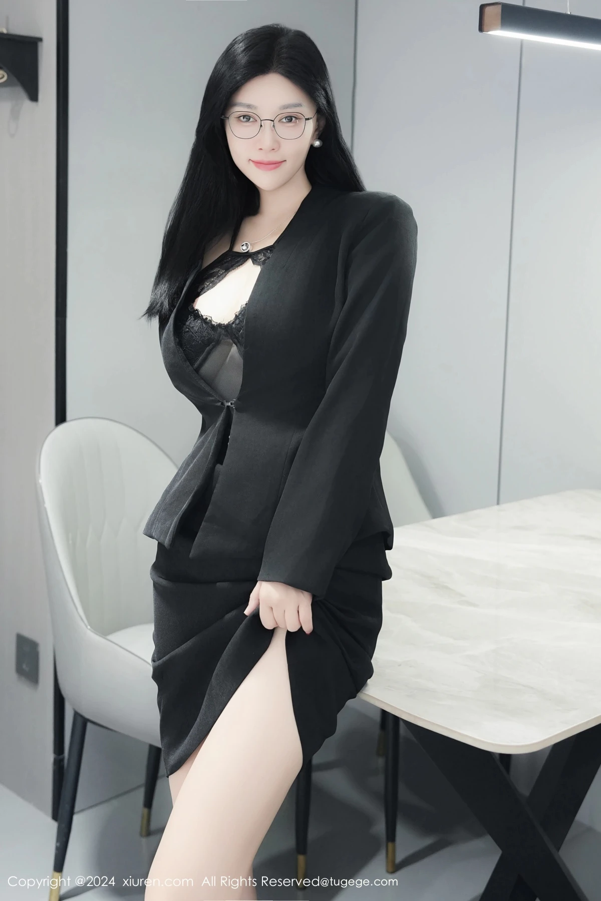 [秀人网] 2024.12.23 No.9639 雅茹老师、秀人旗下#[181P]-009