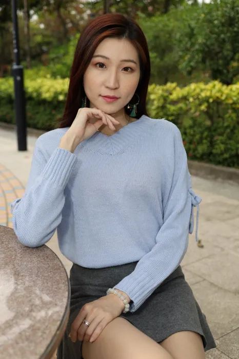 [街拍丝足] NO.011 Rita Li 性感造型外拍 #街拍丝足、美足#[75P]-010