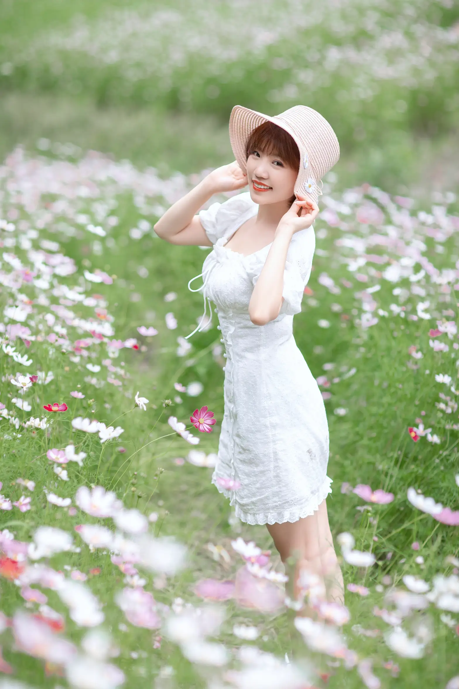 [艺图语] 2022.08.16 Vol.1716-012