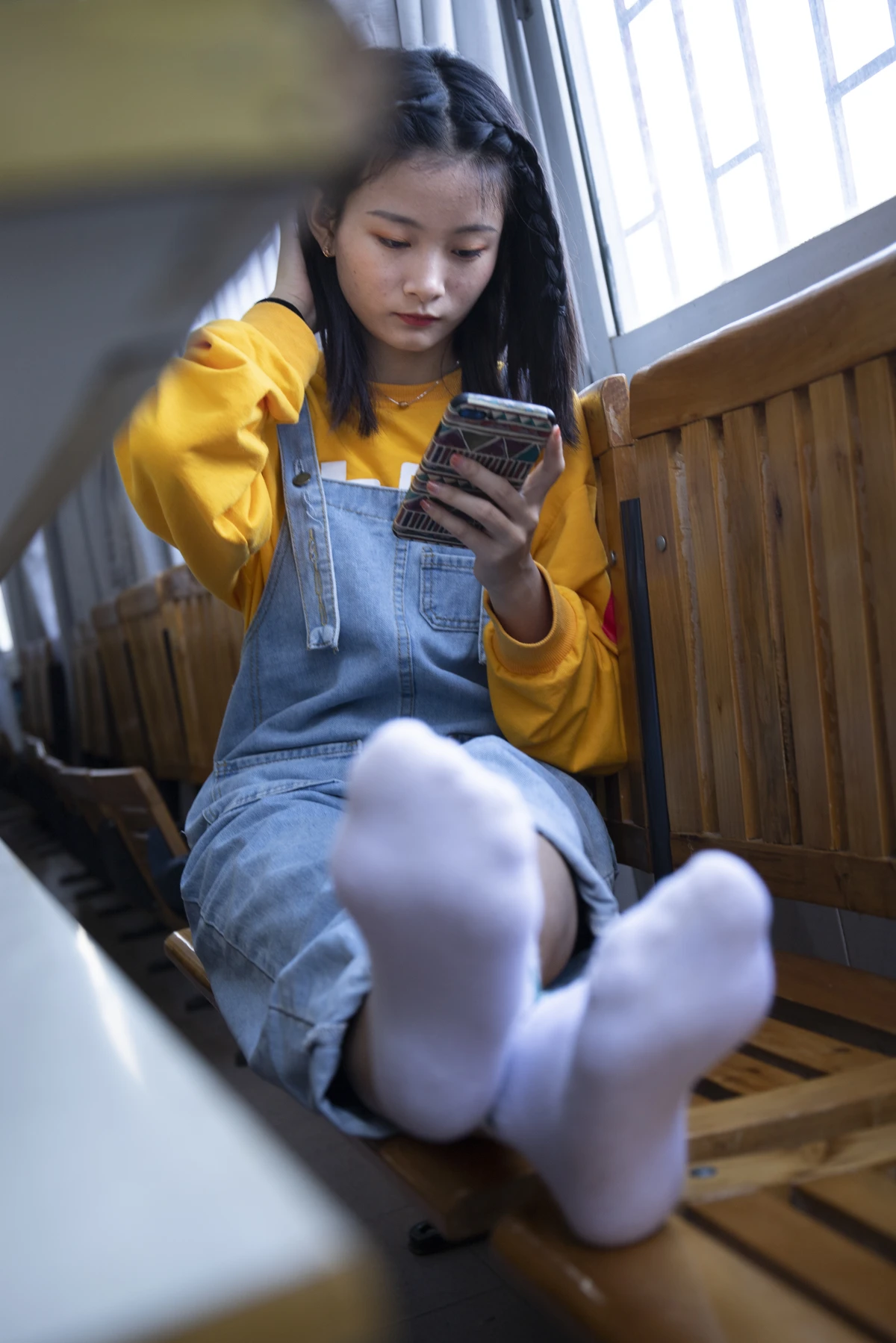 [南国足艺] NO.019 刁钻的角度 四川妹子琳琳教室秀美脚#南国足艺#[121P]-035