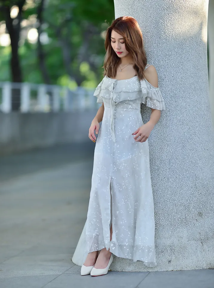 [街拍丝足] NO.200 vivi曹媛媛 吊带高衩长裙高跟美腿 #街拍丝足、美足#[113P]-022