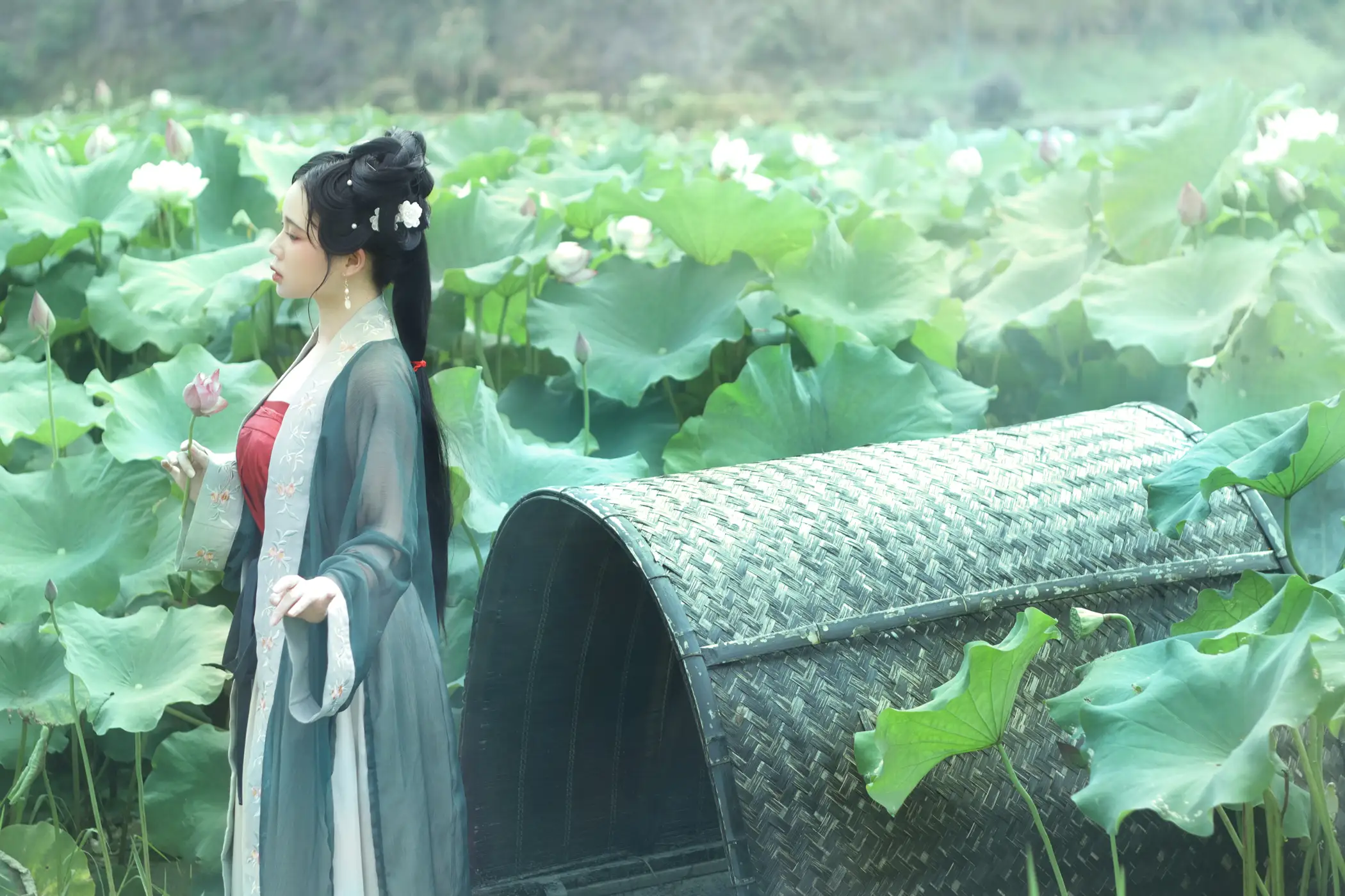 [艺图语] 2022.08.21 Vol.1752-011