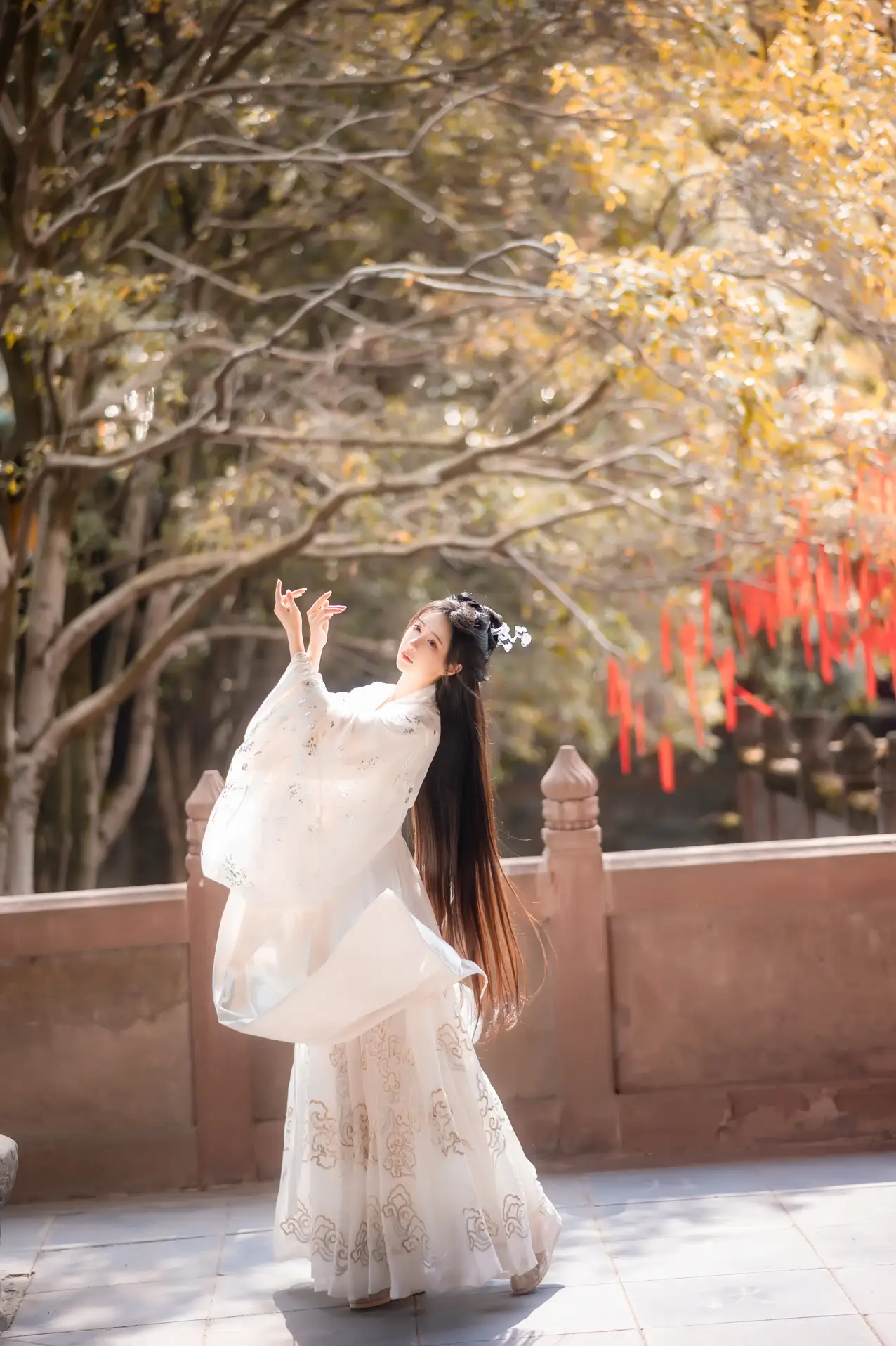[艺图语] 2022.11.23 Vol.2505-028