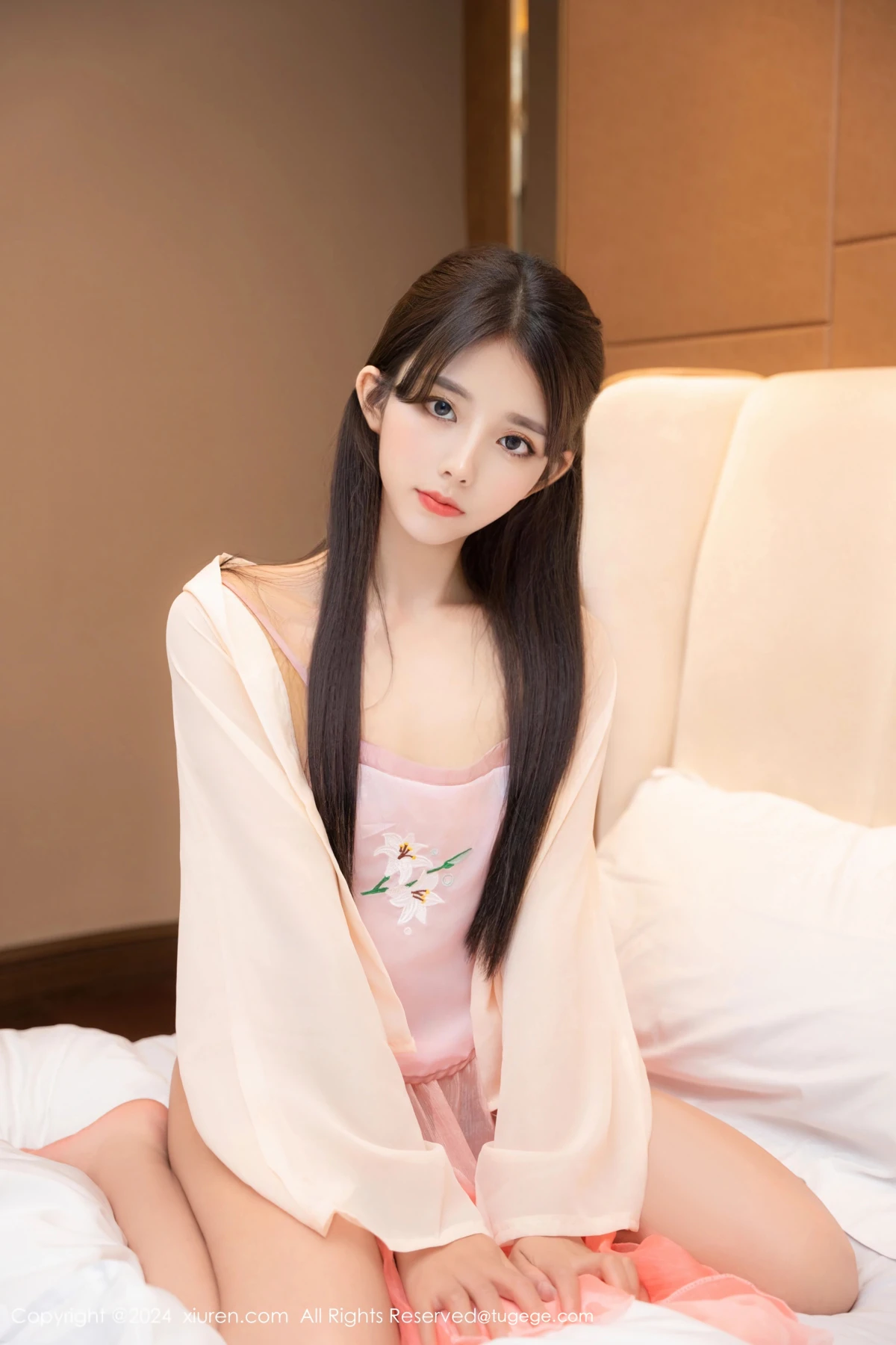 [秀人网] 2024.11.05 No.9396 美少女@、秀人旗下#[76P]-026