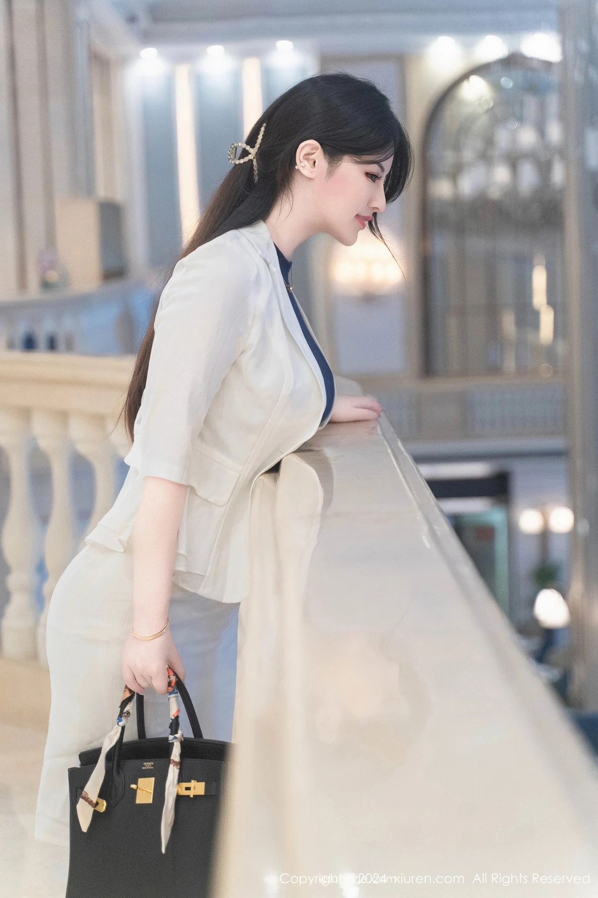 [秀人网] 2024.10.21 No.9319 诗诗kiki、秀人旗下#[98P]-010