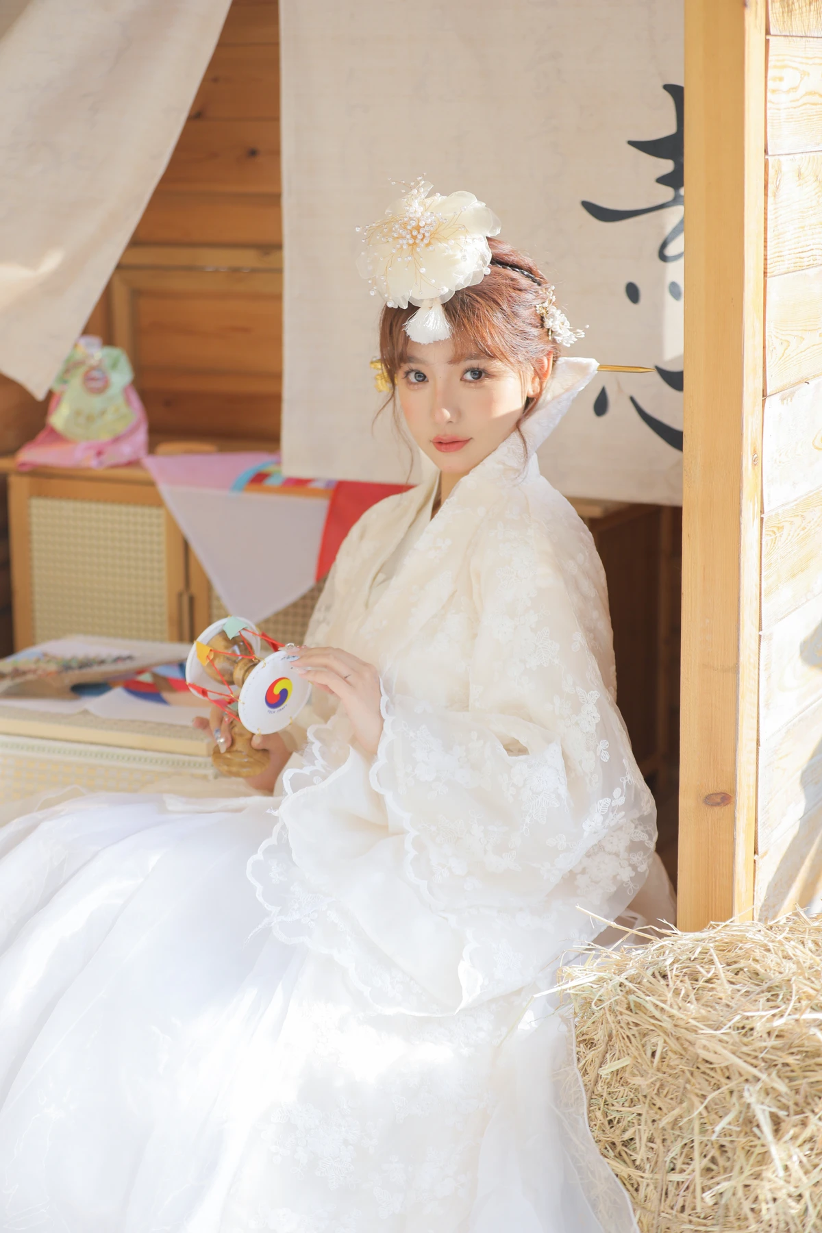 [艺图语]2023.01.11 Vol.2892 延吉服写真#温思儿vv#[22P]-014
