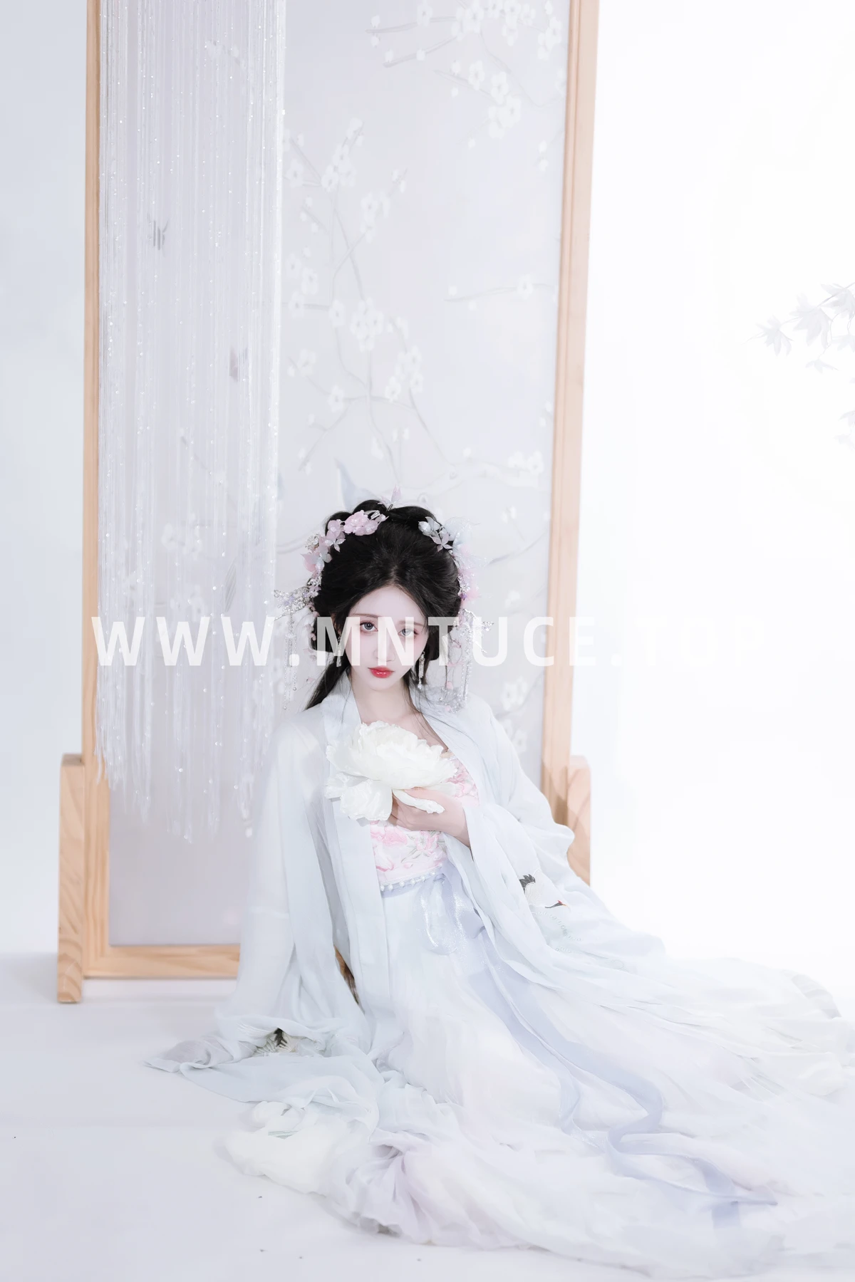 [艺图语]2024.06.27 Vol.3077-024