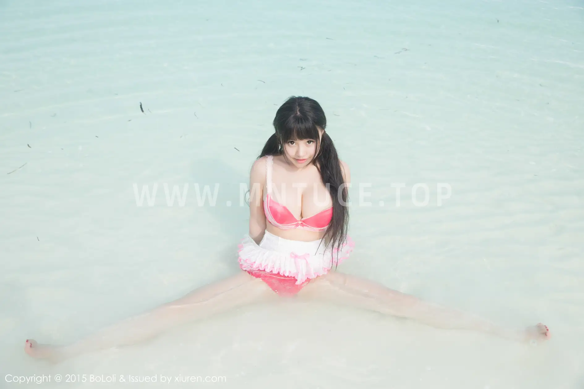 [波萝社] 2015.08.13 Vol.050-048