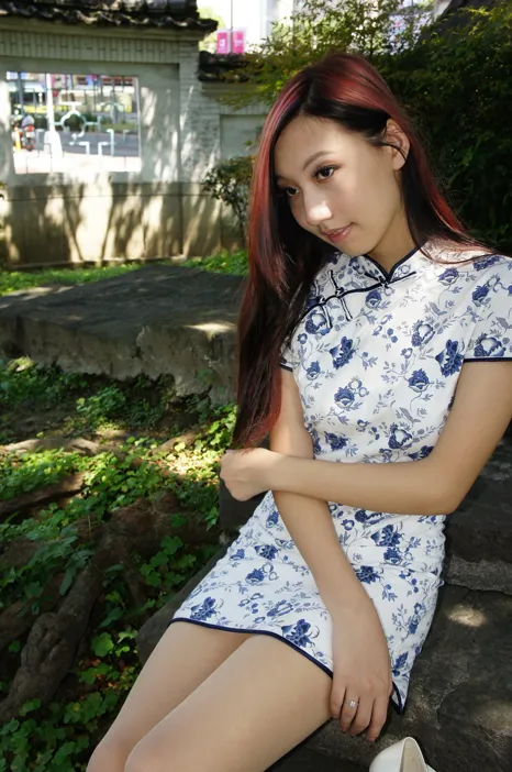 [街拍丝足] NO.216 小舞-逸仙公园  #街拍丝足、美足#[41P]-036