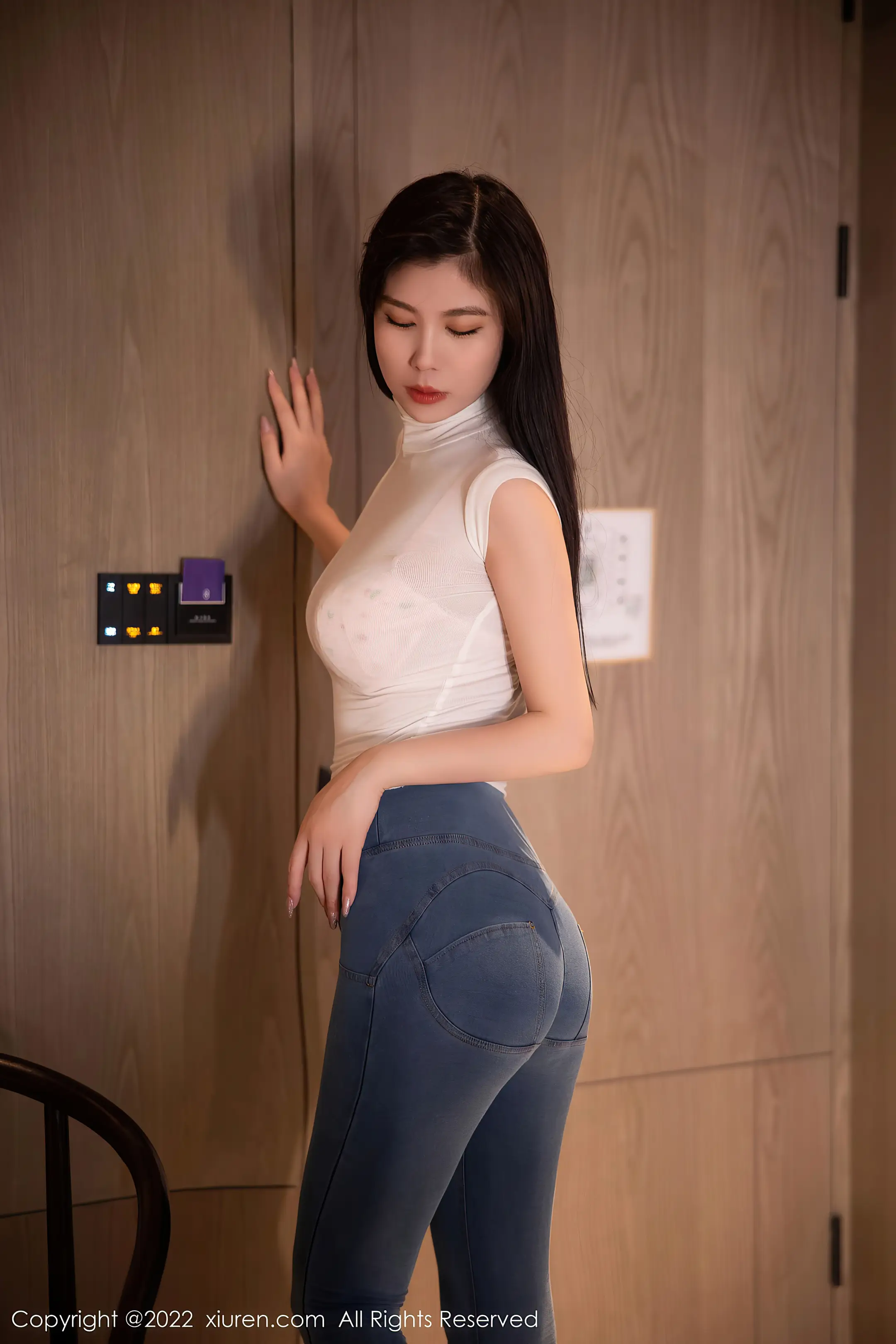 [Xiuren秀人网] 2022.10.08 NO.5677-022