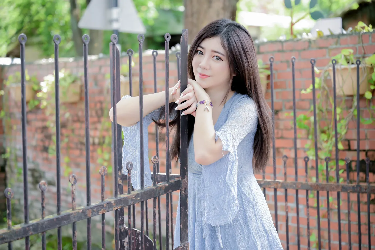 [街拍丝足] NO.211 乐乐 连衣裙凉高美腿 #街拍丝足、美足#[71P]-041