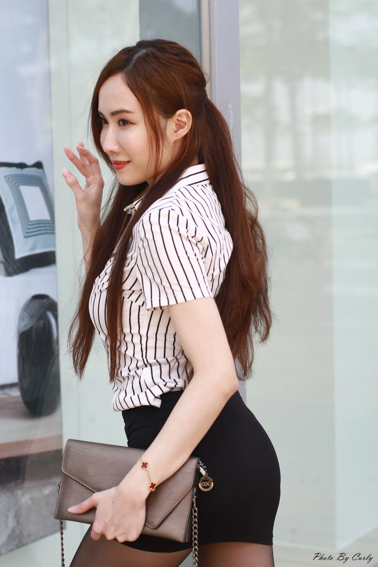 [街拍丝足] NO.073  Dora妍希 OL黑丝高跟美腿 #街拍丝足、美足#[82P]-067