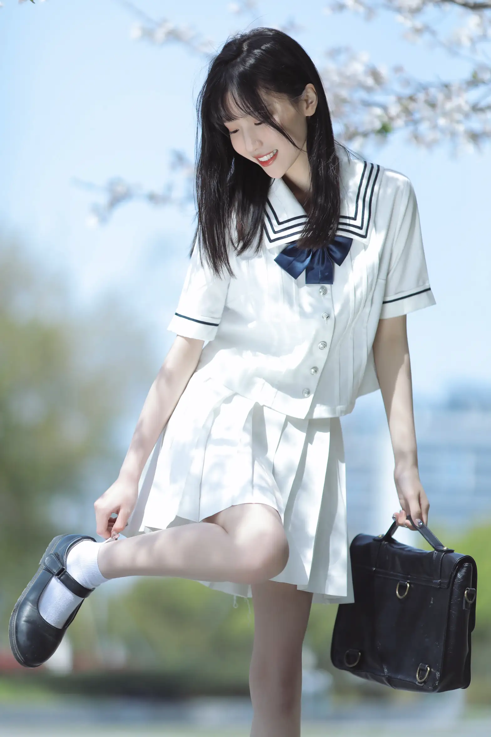 [艺图语] 2022.11.23 Vol.2506-024