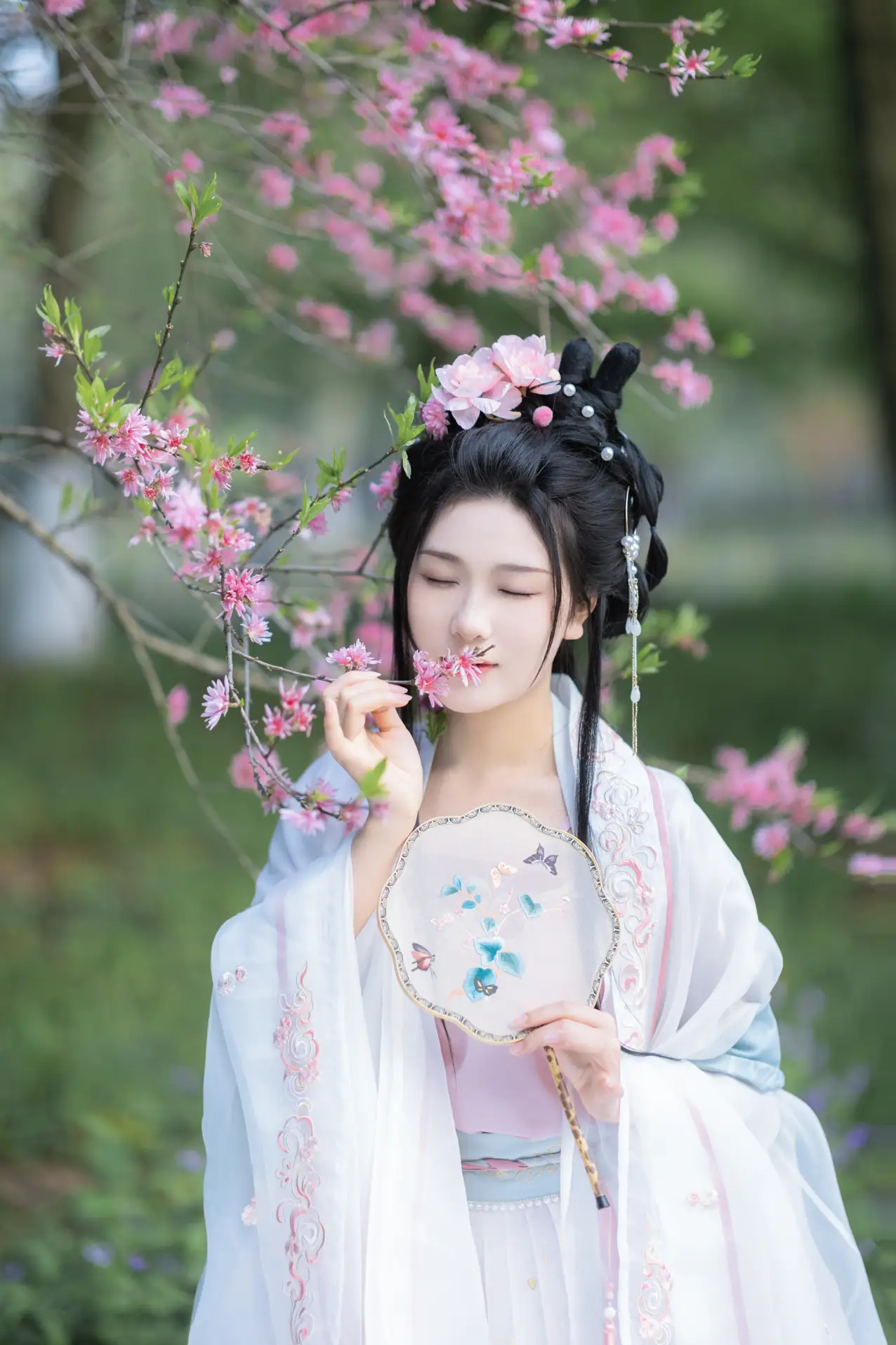 [艺图语] 2022.06.04 Vol.1077-016