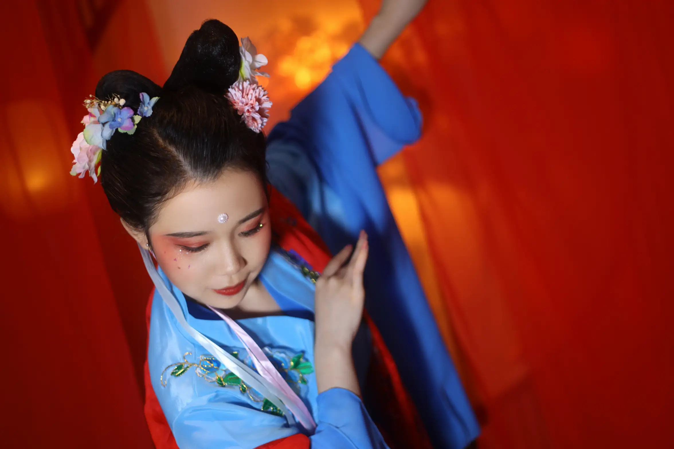 [艺图语] 2022.08.30 Vol.1824-019