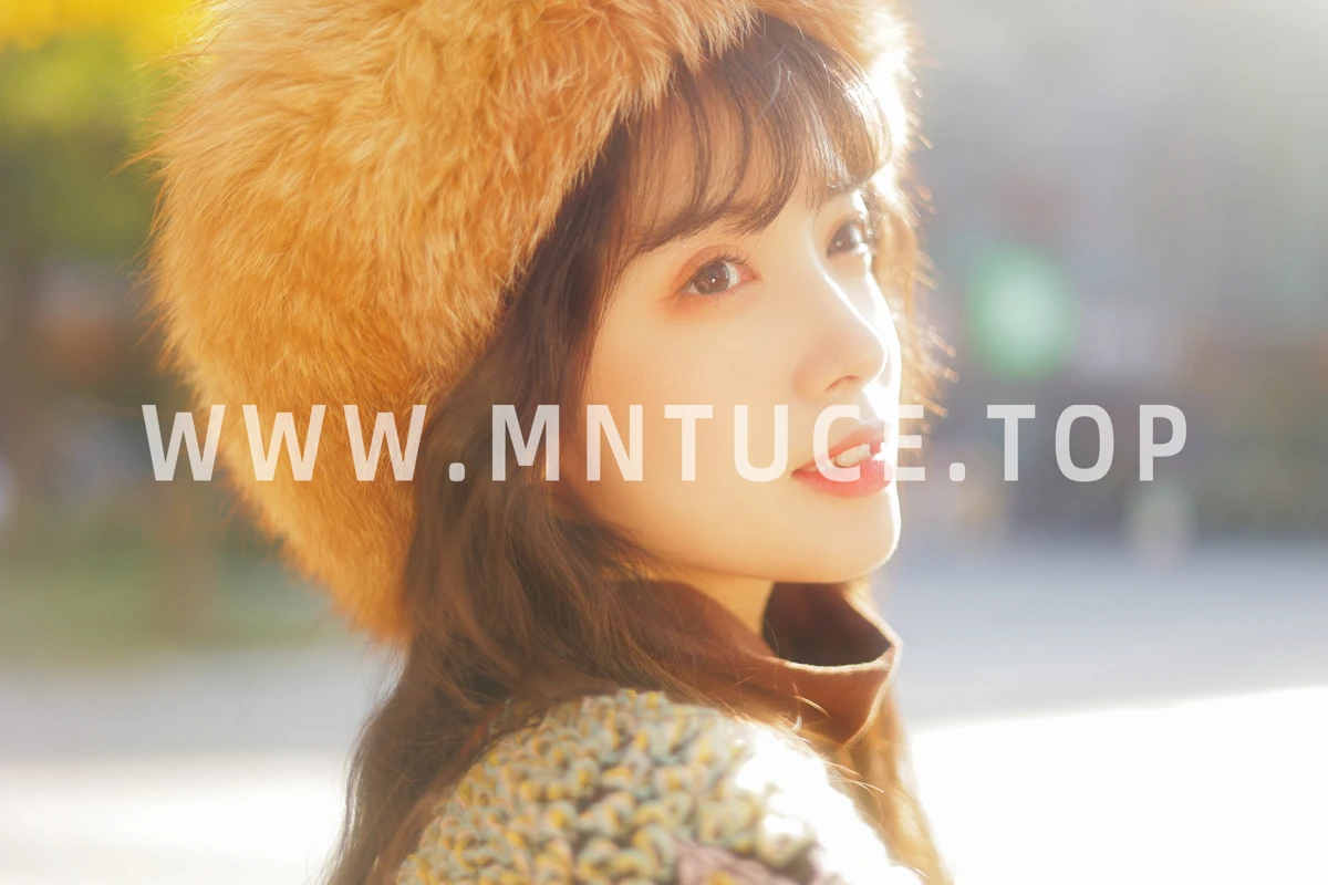 [艺图语]2023.01.12 Vol.2901 银杏不负秋#一只阿梦崽#[44P]-021
