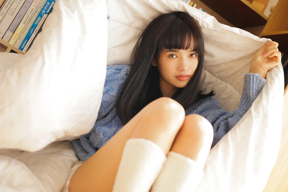 [艺图语]2023.02.01 Vol.2945 她的眼睛有星星#夏施哈哈酱#[38P]-020