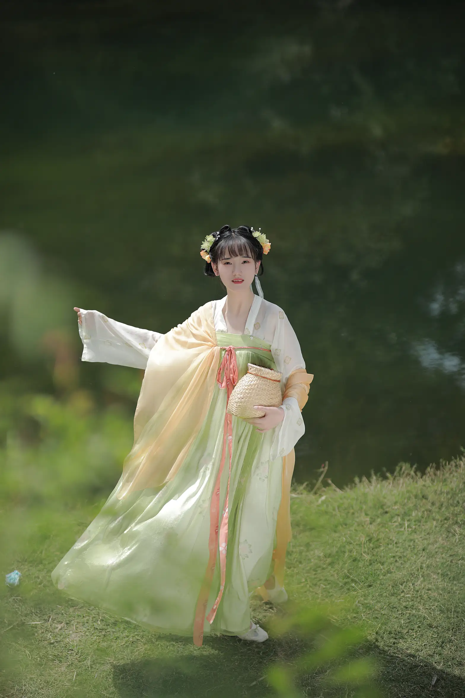 [艺图语] 2022.06.19 Vol.1228-024