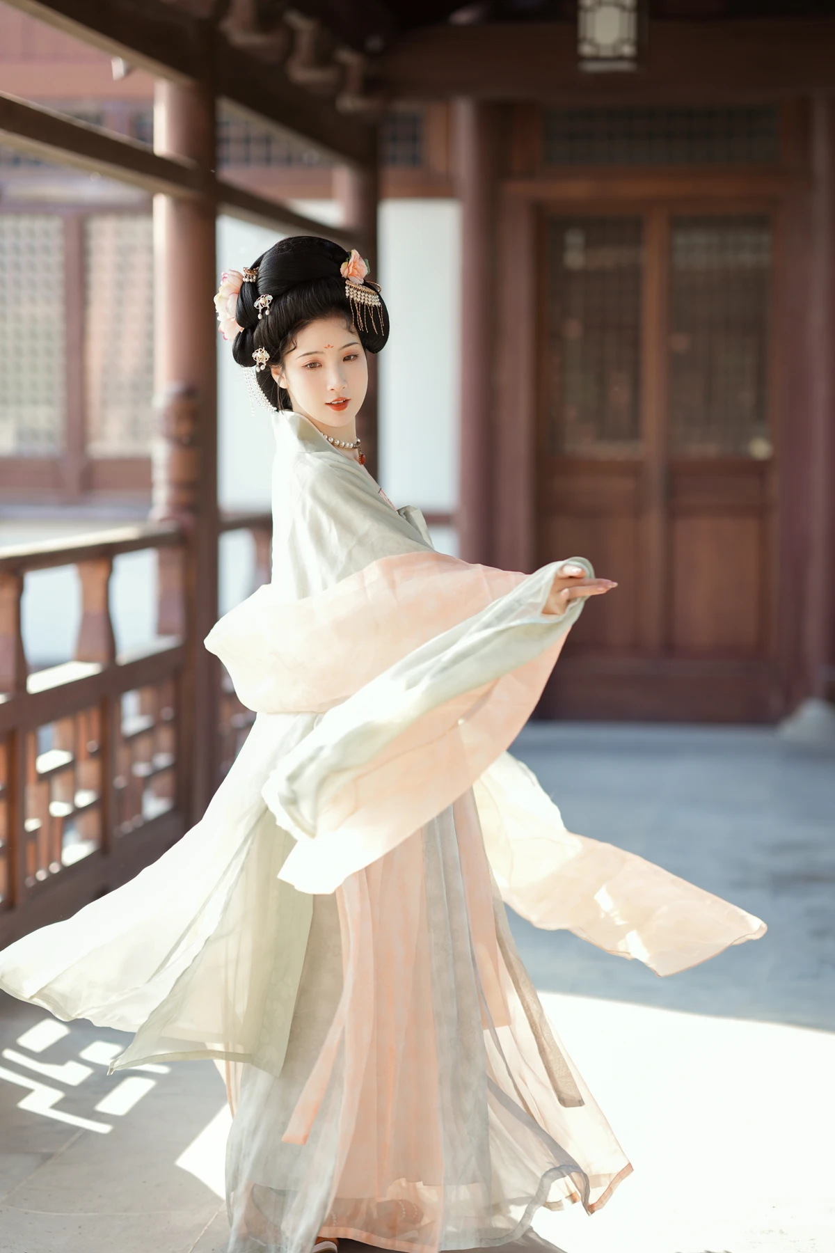 [艺图语]2023.01.31 Vol.2939 在大唐，她是荣耀的象征#我是金儿呀#[24P]-005