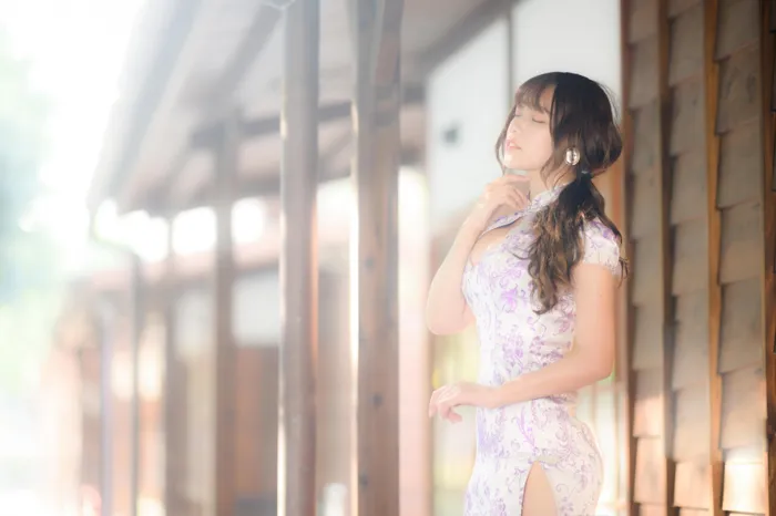 [街拍丝足] NO.040 Listening 旗袍絲襪高跟美腿外拍 #街拍丝足、美足#[87P]-048