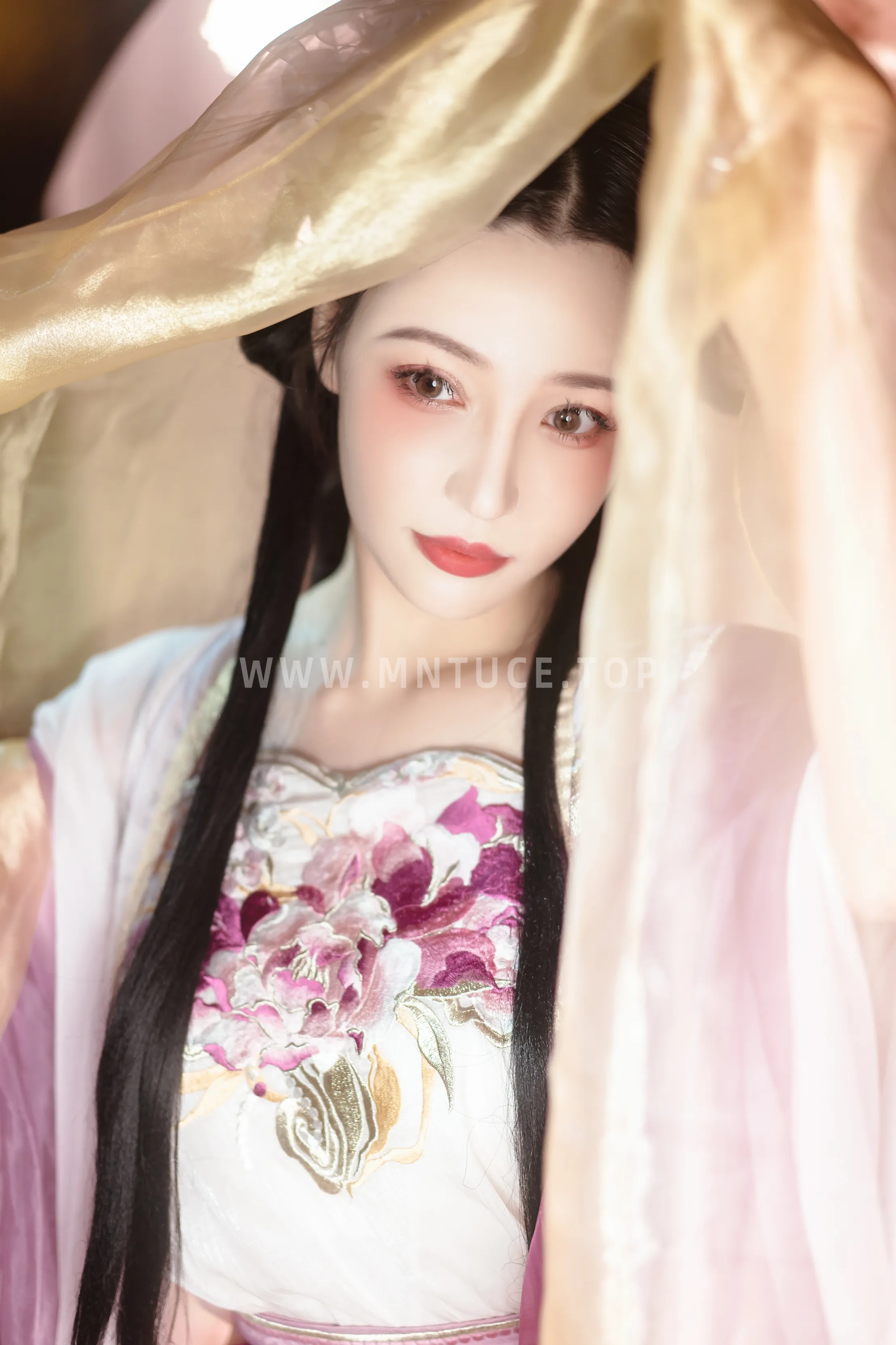 [艺图语]2022.11.26 Vol.2536-025