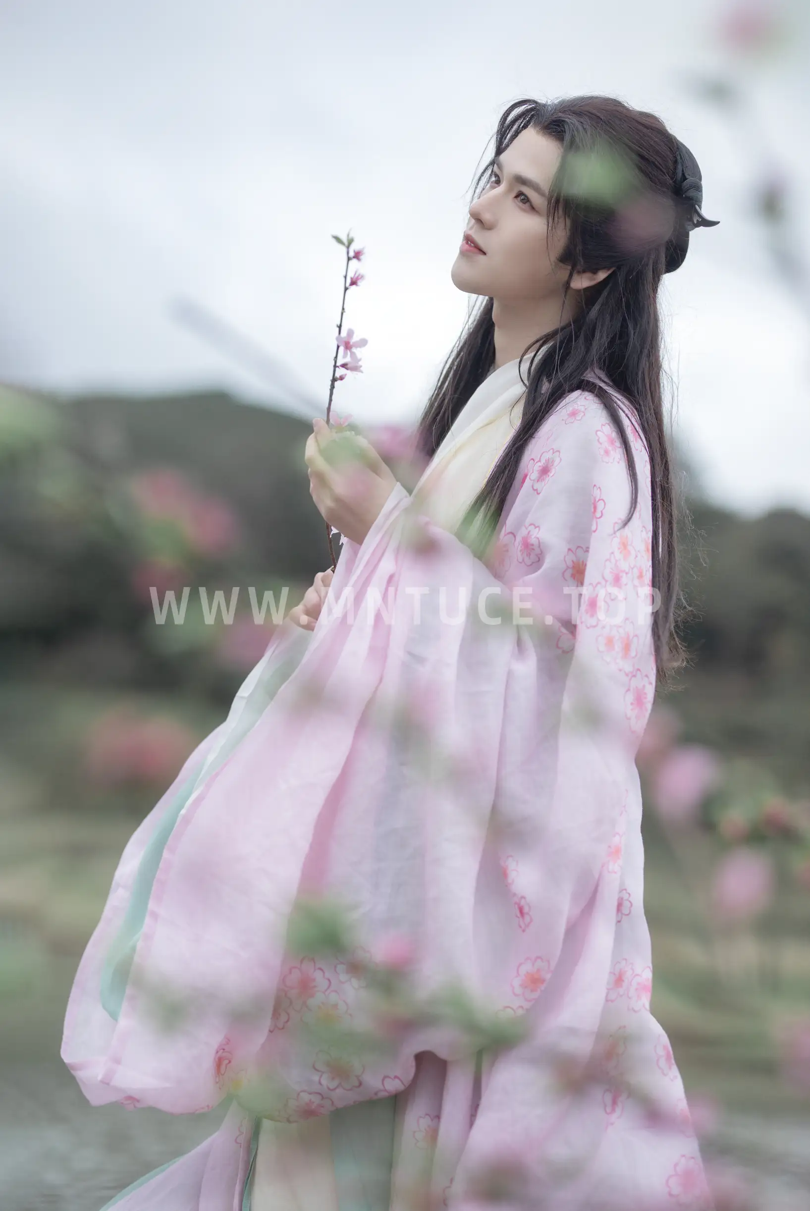 [艺图语] 2022.06.01 Vol.1051-014