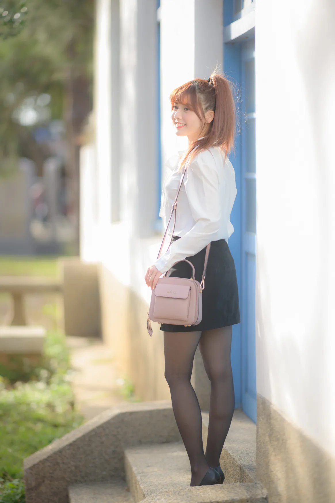 [街拍丝足] NO.237 OL黑丝制服高跟 #街拍丝足、美足#[296P]-073