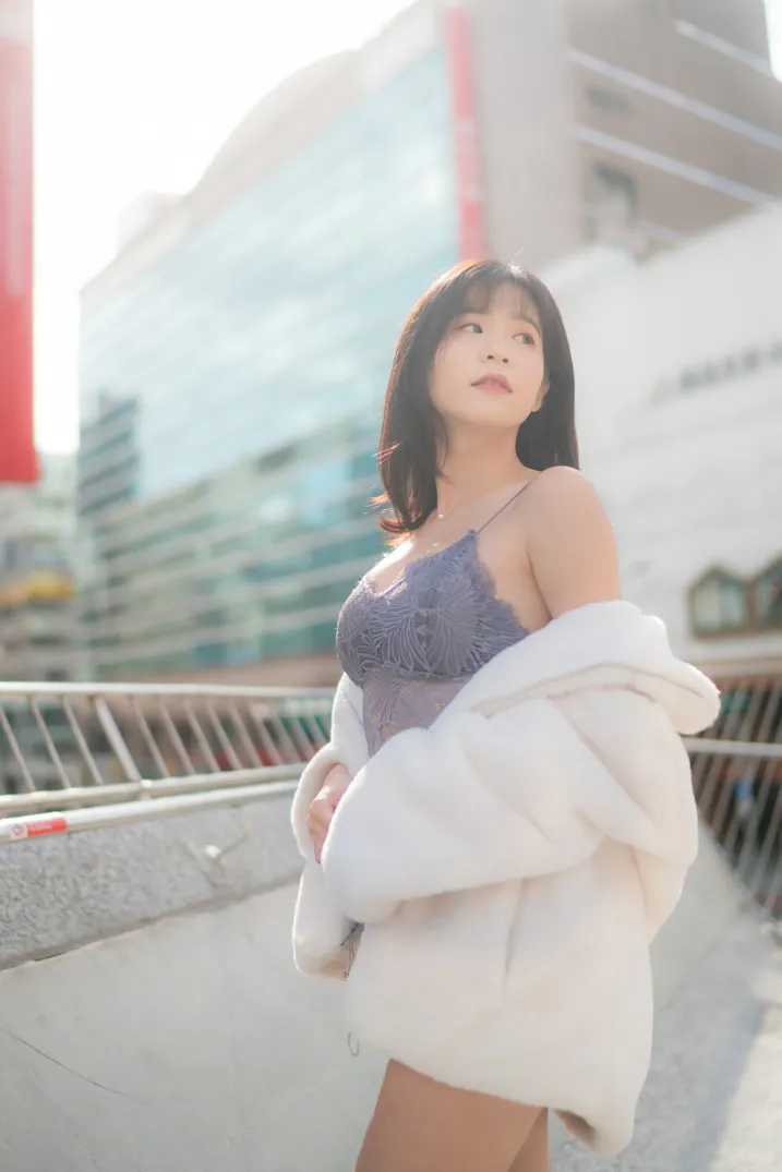 [街拍丝足] NO.215 YoYo 牛仔短裤长靴 #街拍丝足、美足#[109P]-080