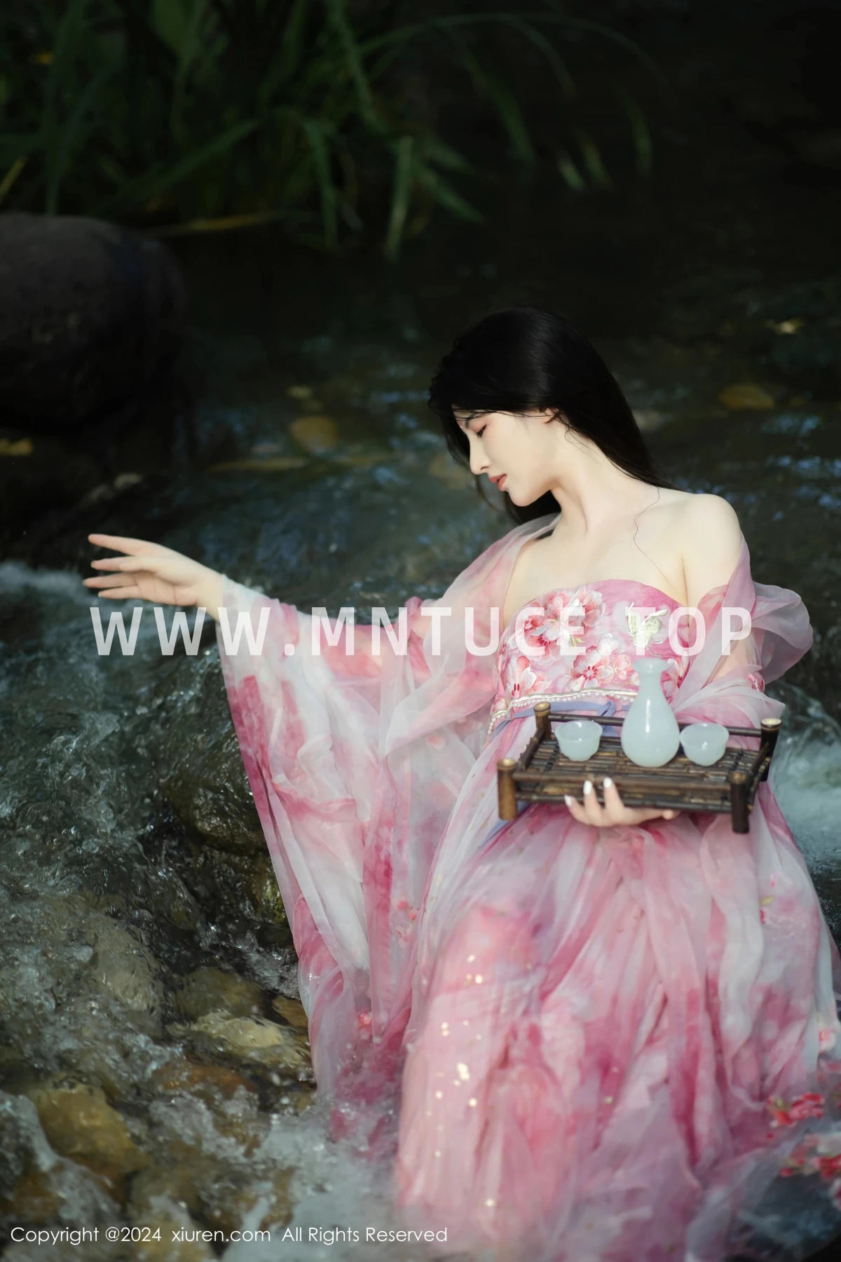 [秀人网] 2024.09.02 No.9100 诗诗kiki、秀人旗下#[70P]-024