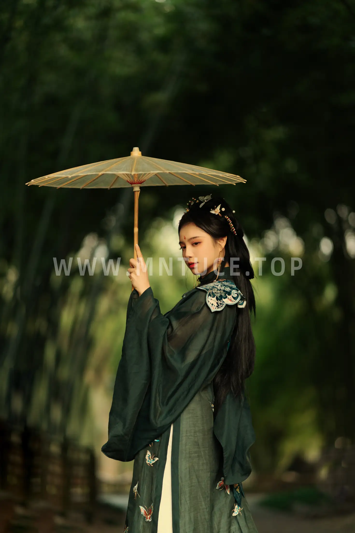 [艺图语] 2022.06.12 Vol.1154-014