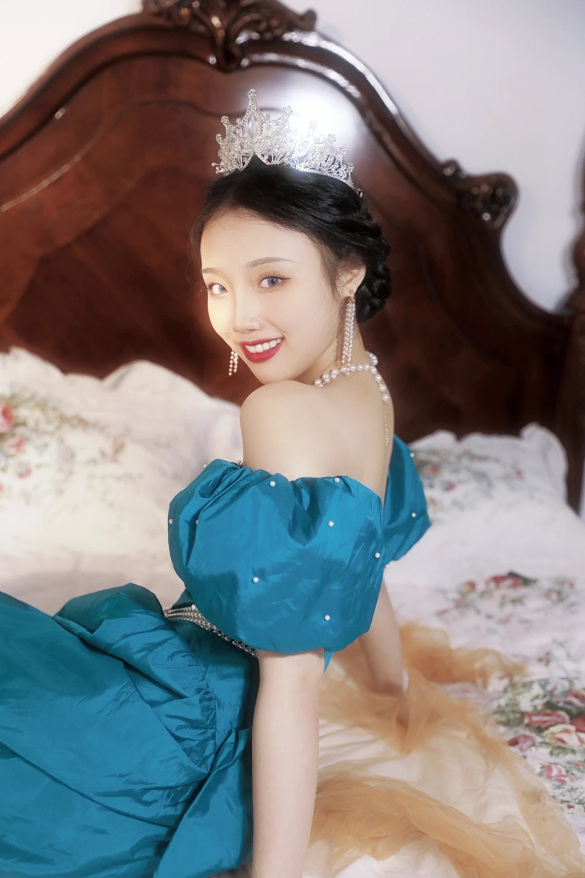 [艺图语]2022.12.22 Vol.2728-011