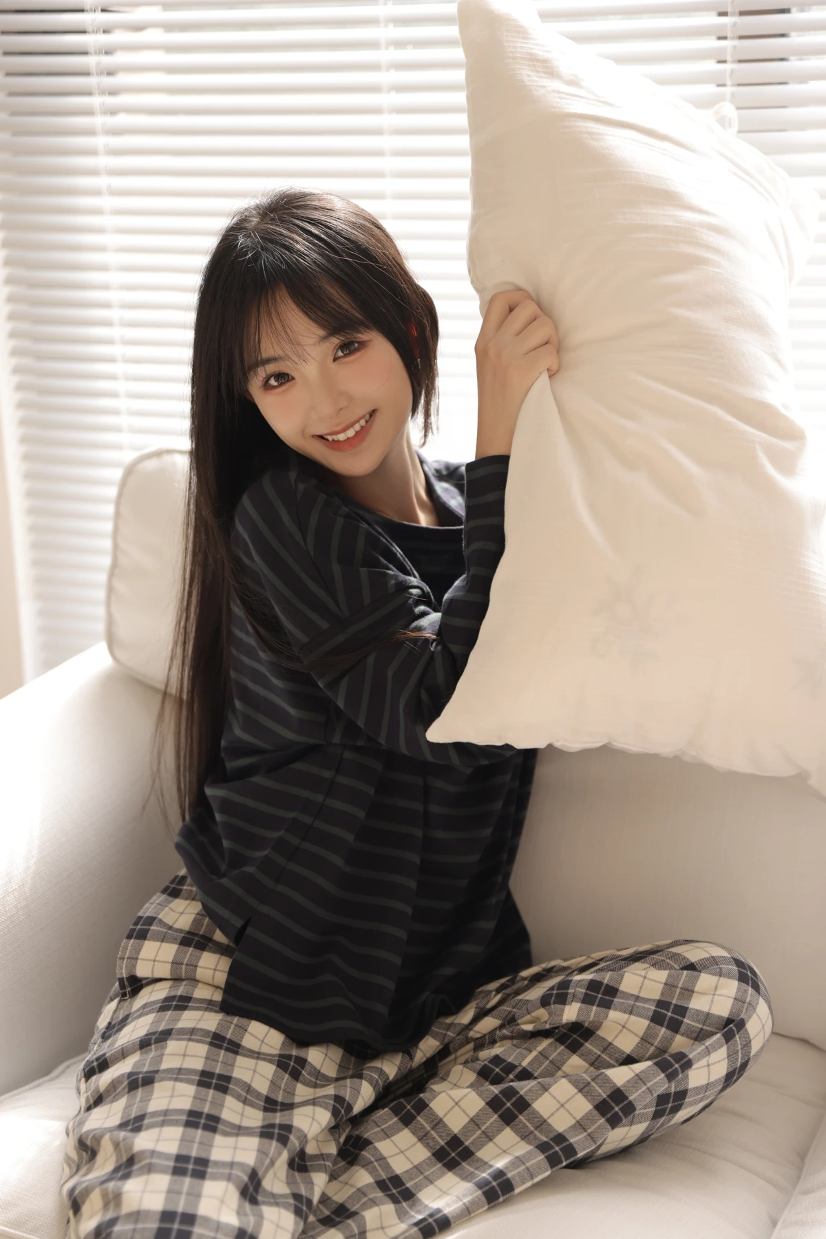 [艺图语]2022.12.19 Vol.2711-018