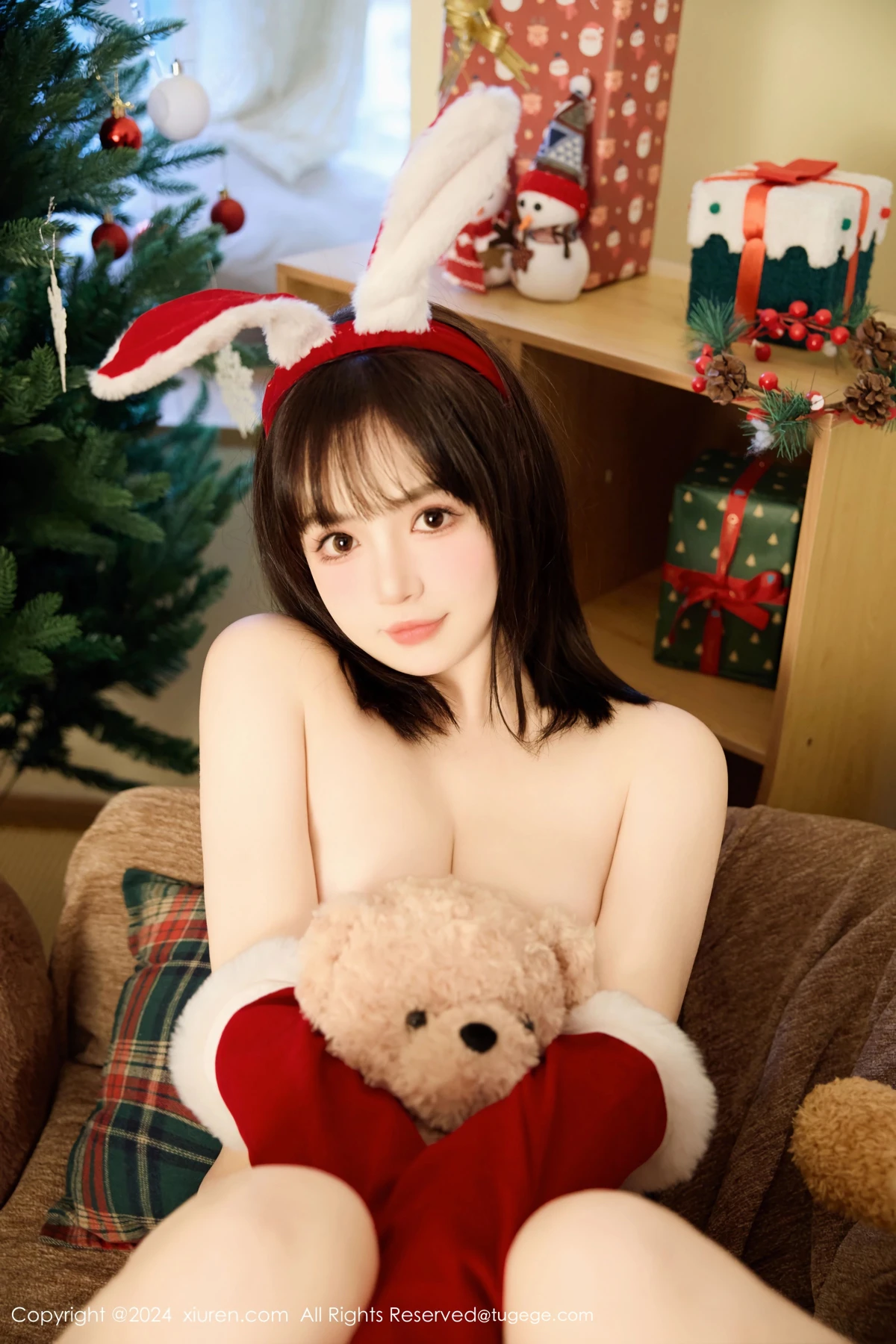 [秀人网] 2024.12.25 No.9656 养乐多Doll、秀人旗下#[53P]-051