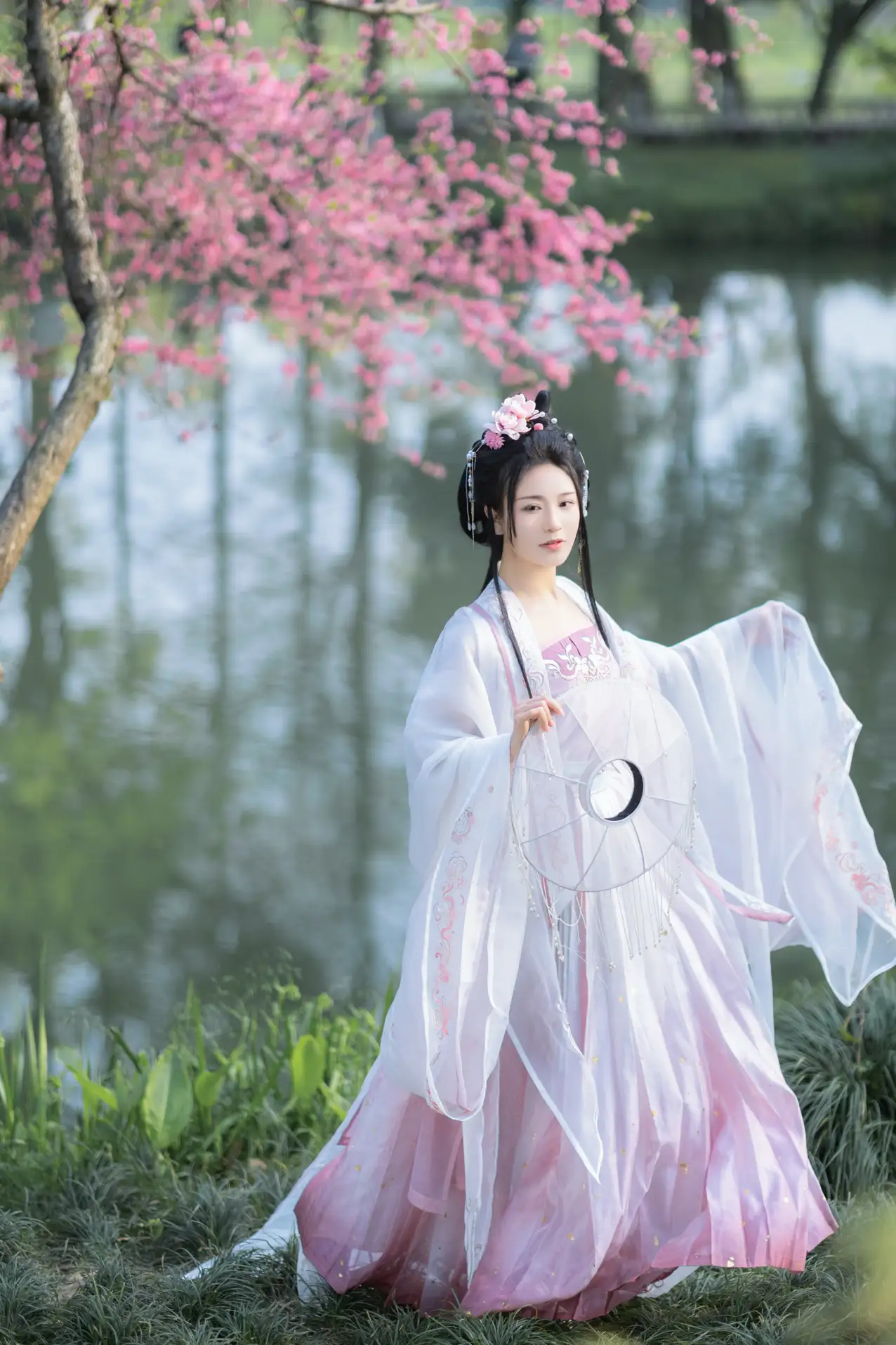 [艺图语] 2022.06.04 Vol.1077-006