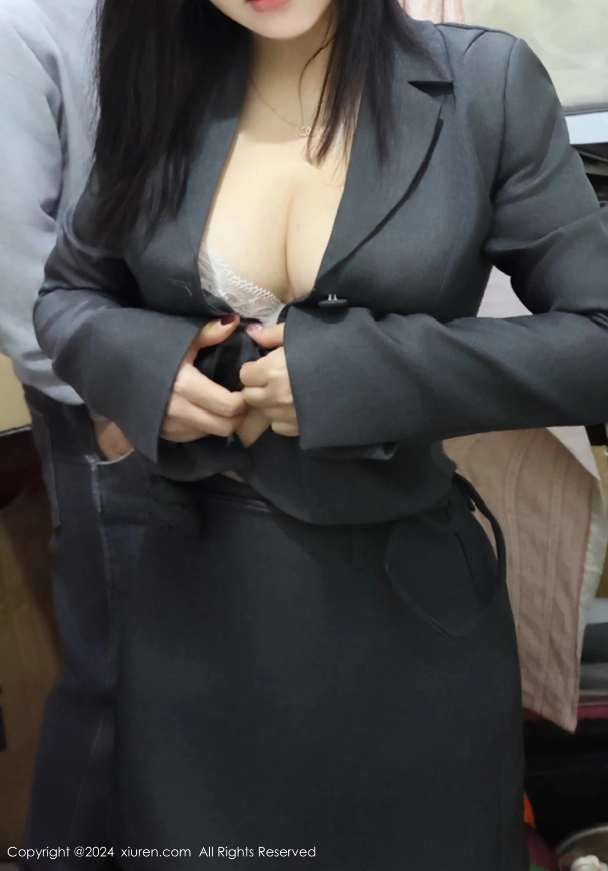 [秀人网] 2024.12.13 No.9595 小薯条nienie、秀人旗下#[76P]-077