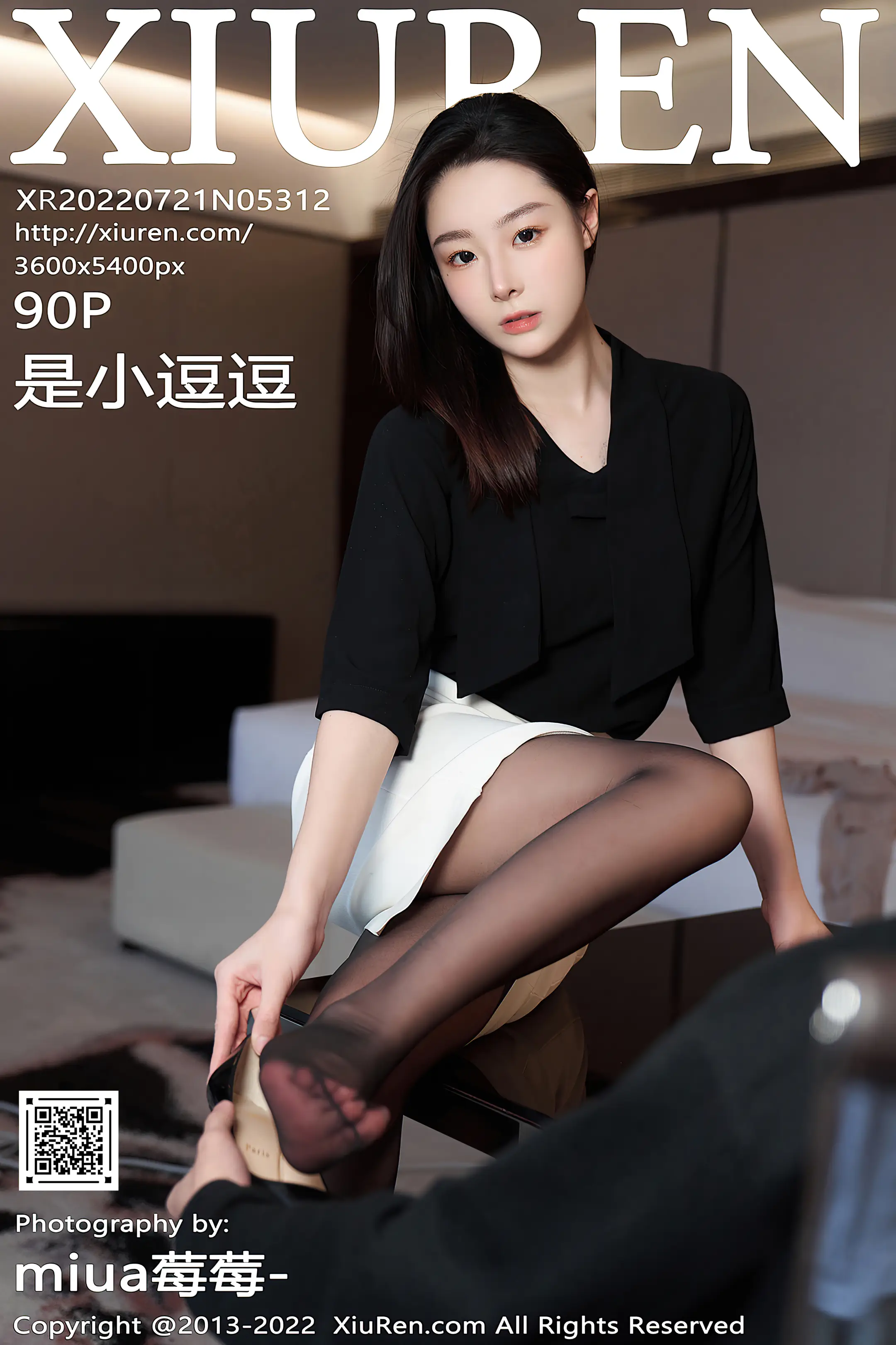 [秀人网] 2022.07.21 – NO.5312[90P]-PicJJ