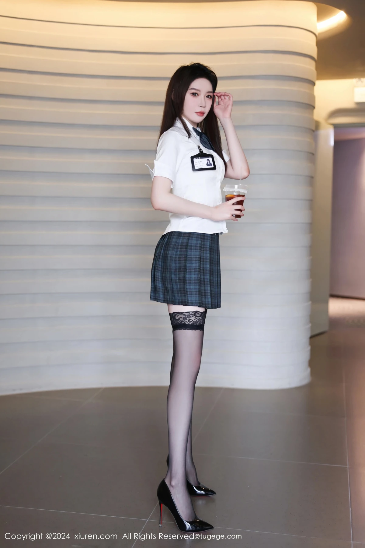 [秀人网] 2024.08.27 No.9074 梦心玥、秀人旗下#[91P]-002
