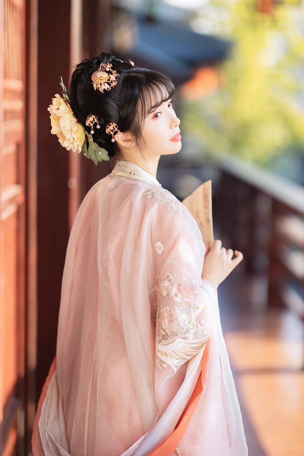 [艺图语]2023.02.10 Vol.3011 红豆相思#一只阿梦崽#[49P]-010