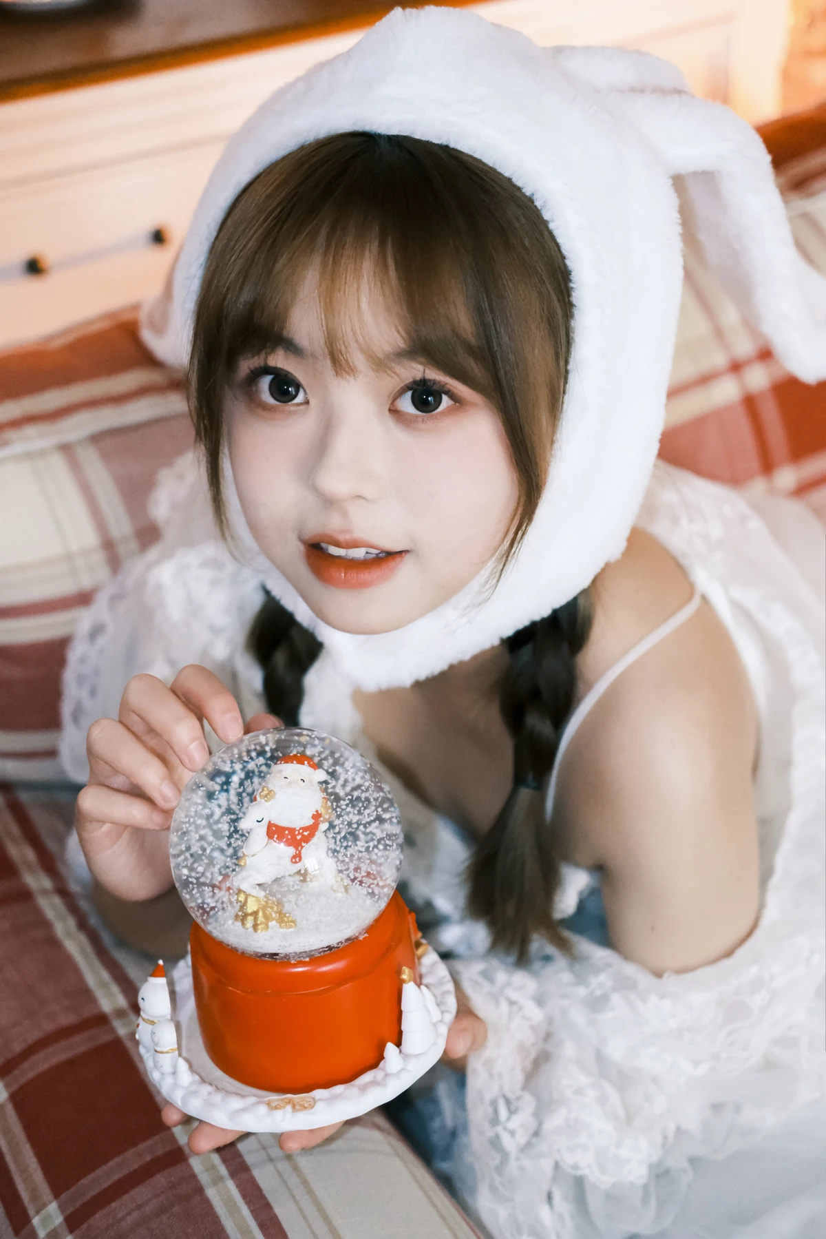 [艺图语]2023.02.10 Vol.3014 兔兔入侵计划#哈吉麻花#[25P]-023