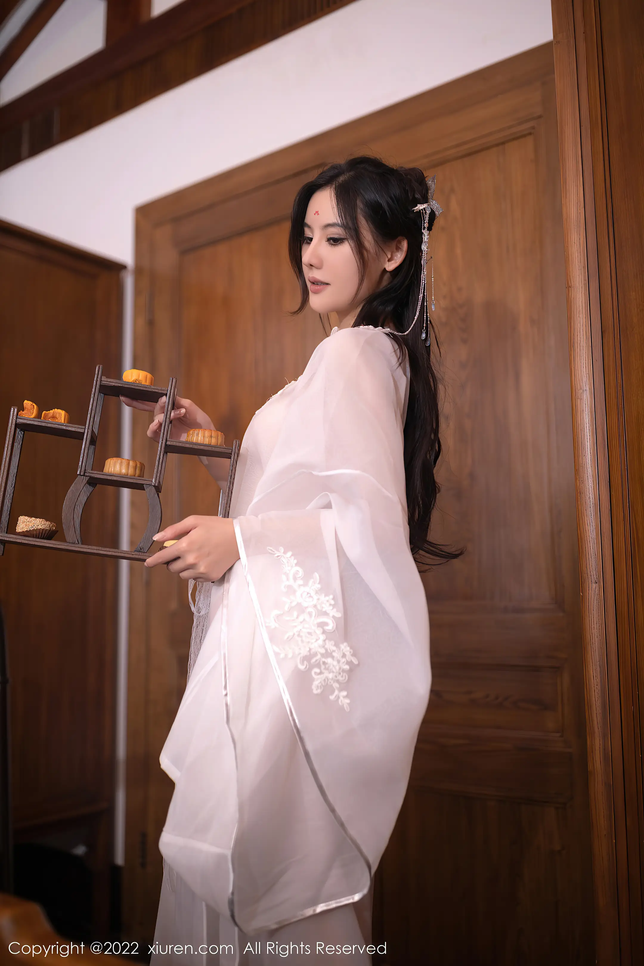 [Xiuren秀人网] 2022.09.09 NO.5573-081