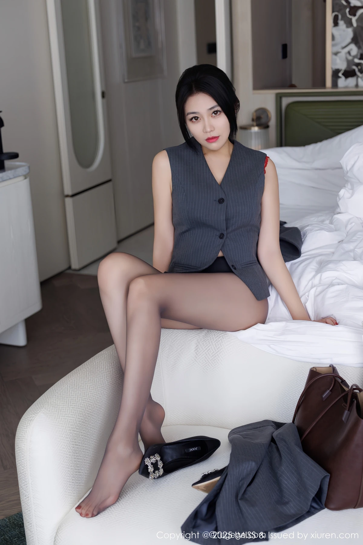 [爱蜜社] 2025.03.19 VOL.787 许诺Sabrina、秀人旗下#[106P]-051